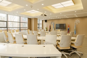北京市新英才学校会议室