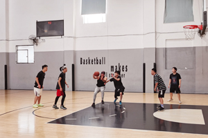 泛洋文华学校室内体育活动