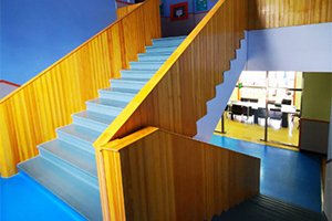 北京市实验外国语学校楼梯