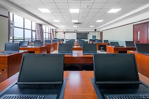 北京大兴熙诚学校计算机房