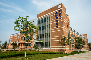 青岛盟诺学校主教楼