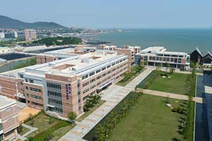 青岛盟诺学校教学楼