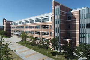 青岛盟诺学校教学楼