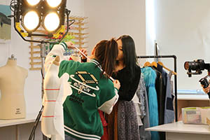 艺时国际艺术教育授课现场