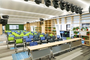 英国蔚翎学校海外学习中心演播厅