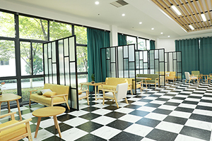 湖州市南太湖双语学校