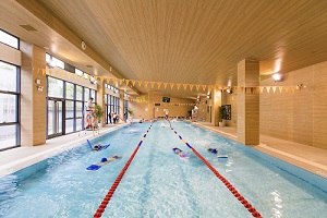 上海赫贤学校游泳馆