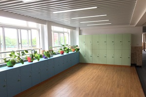 闵行汇点高中校园环境