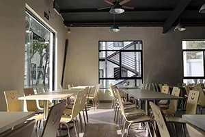 上海常青学校教室