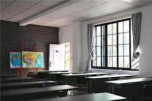 上海常青学校教室