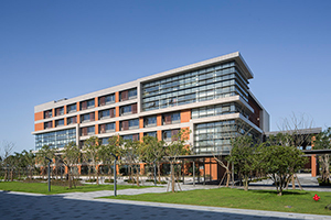 上海耀华临港校区(民办沪港)教学楼