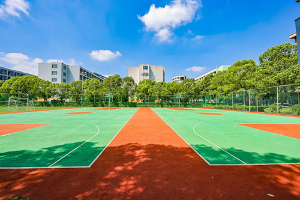 浦华曜ONE&middot;个人学校运动场