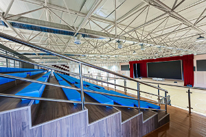 浦华曜ONE&middot;个人学校体育馆