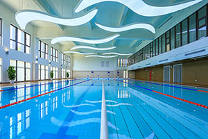 上海新纪元双语学校室内游泳池