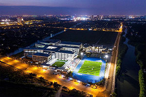 青浦协和高中部夜景