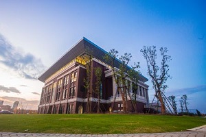 上海建桥国际高中体育馆