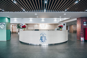 上海哈罗国际学校前台