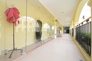 上海华旭双语学校走廊