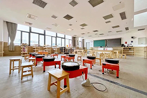 上海安生学校高中部教室