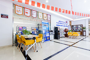 张家港梁丰高级中学国际学院校园环境