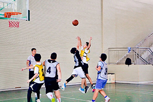 中英公学国际部体育馆