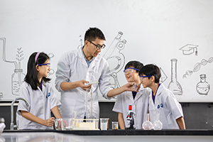 广州市白云区中黄外国语小学实验室