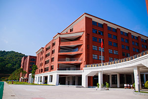 广州市源雅学校校园环境