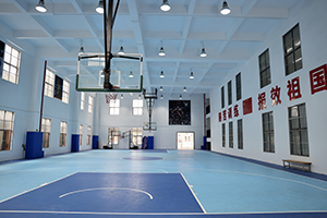 广州市香江中学国际部篮球场