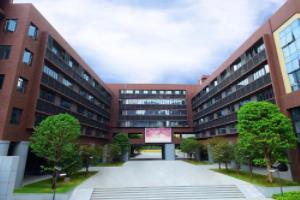 深圳市承翰学校信男日本名校班校园一景