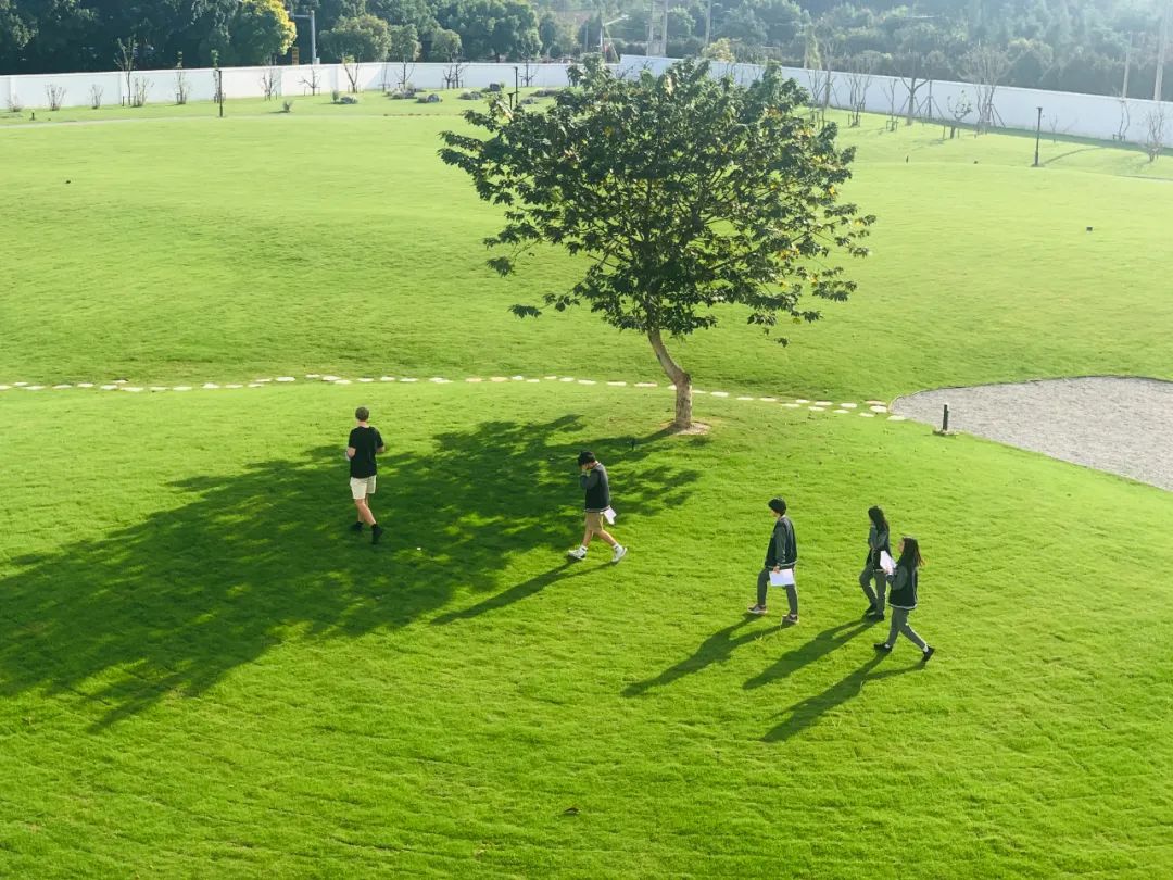 上海诺美学校后花园高尔夫训练地